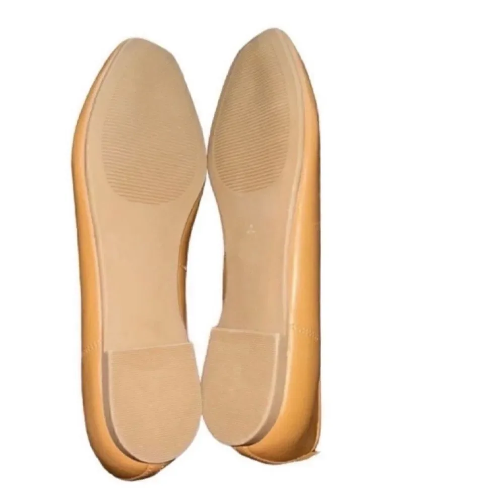 Aqua Leather Tan Flats/Shoes(Size 8.5M)